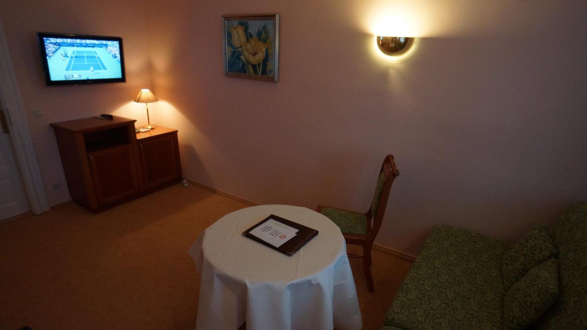 Hotel Buchenpark Χέρινγκσντορφ Δωμάτιο φωτογραφία